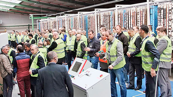 BOBST представляет европейскому рынку свою грандиозную систему Rapidset для ротационной высечки