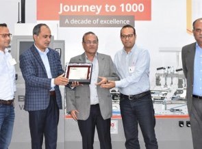 С производственной линии Bobst India сходит 1000-я фальцевально-склеивающая машина