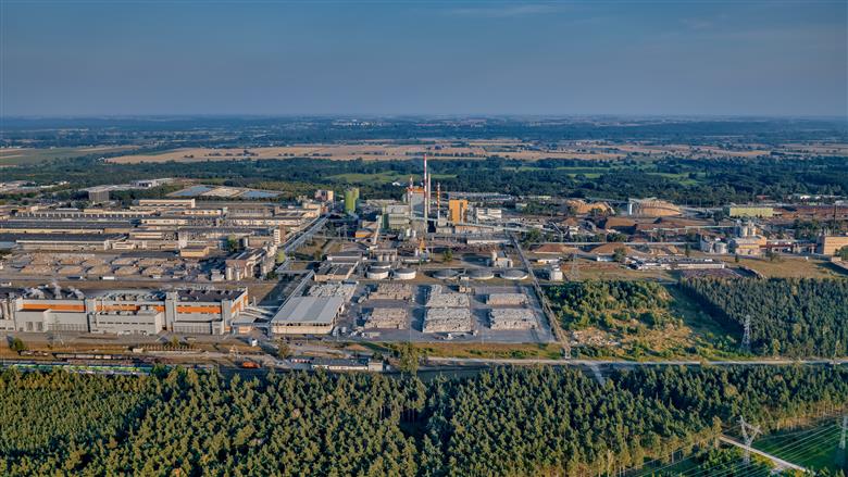 Mondi завершує інвестиції в розмірі 95 мільйонів євро для підвищення ефективності та сталого розвитку фабрики тарного картону у Свєнці