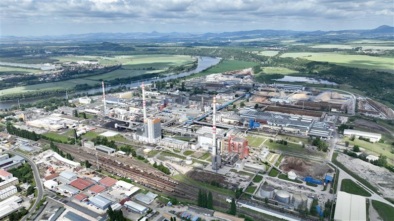 Mondi customers experience high-performance kraft paper firsthand at new paper machine in Štětí mill