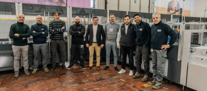 CMC Packaging Automation успішно пройшла заводські приймальні випробування своєї упаковки CMC CartonWrap XS
