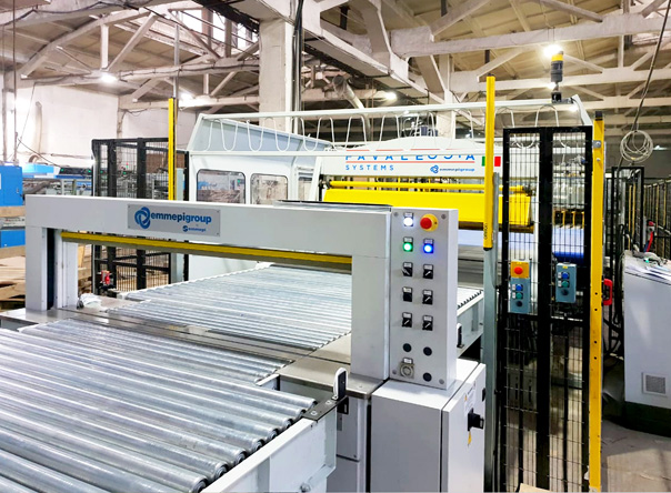 Автоматическая линия разделения пачек Emmepi Group на заводе «ГофроПакТюмень»