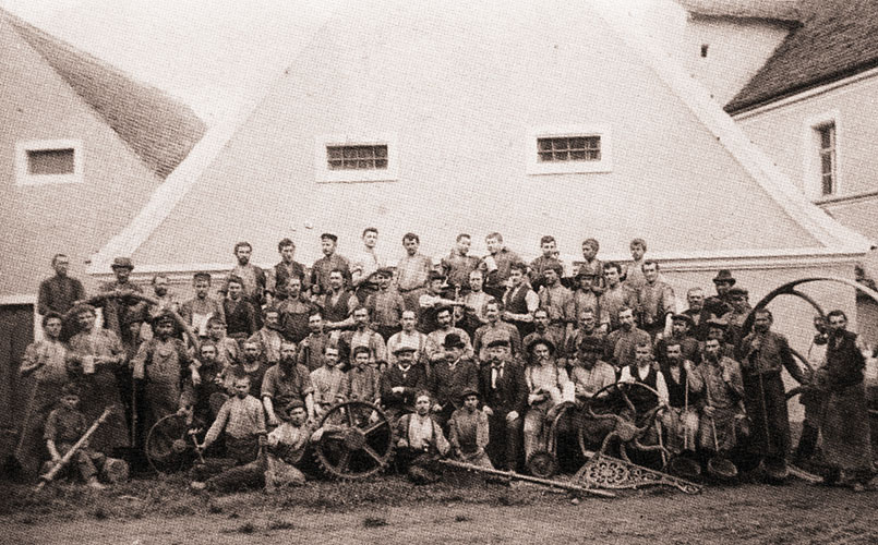 Трудовой коллектив, примерно 1900 гг.  300 лет BHS