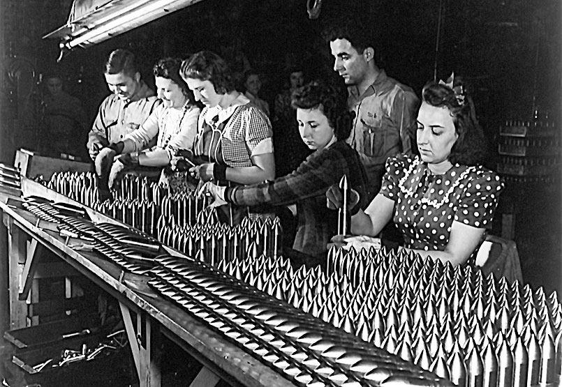Women_aluminum_shells_wwii  TWI Institute